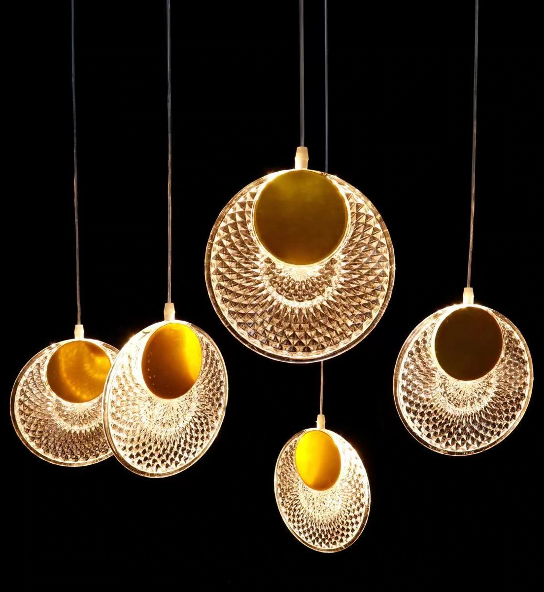 LED Metal Golden Hanging Circle x5 20cm